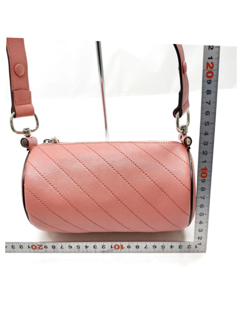Authentic Gucci Pink Leather Mini Shoulder Bag Pochette GG Charm - Picture 3 of 16